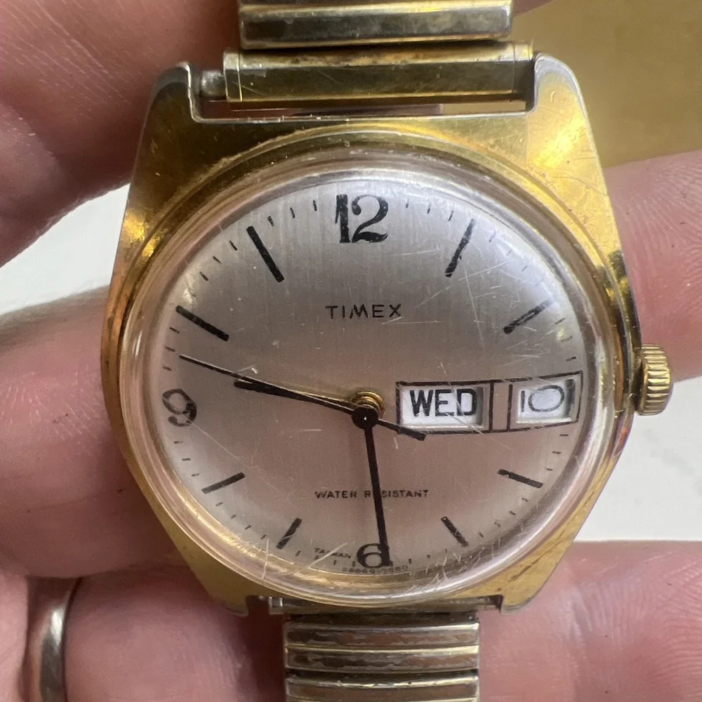 Timex Marlin Gold Tone Mens Vintage 1970s Mechanical Handwind Watch Working